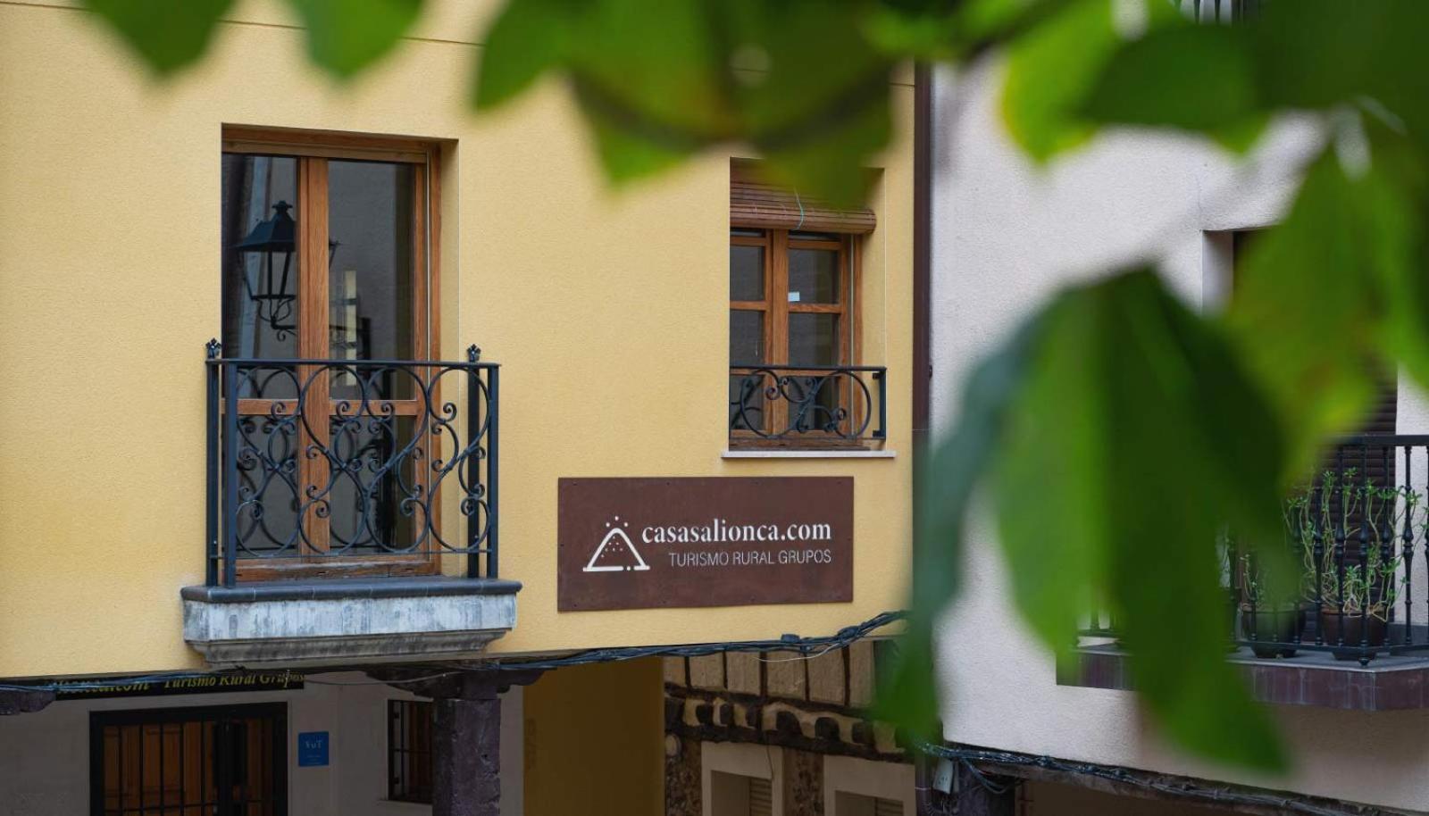 Salionca Habitaciones Poza de la Sal Kültér fotó